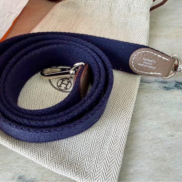 Hermes Taupe Evelyne Crossbody Bag - Picture 4 of 6